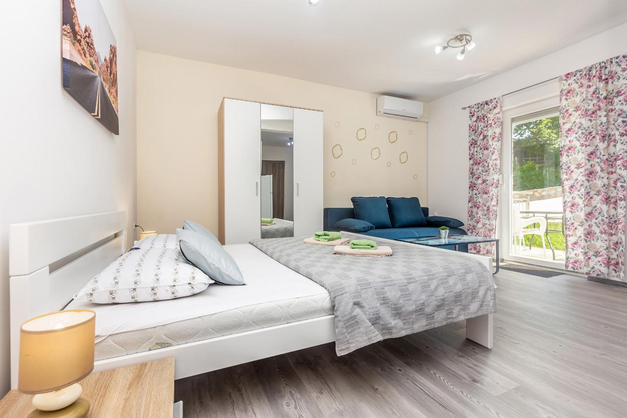 נייביצה Apartmani Tena מראה חיצוני תמונה